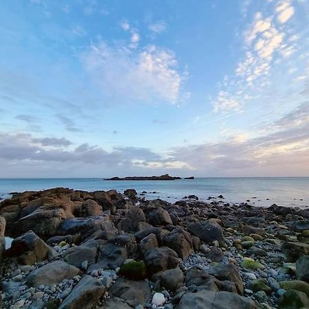 Spacious Home With Panoramic Sea View, Free Parking Ev & Large Garden Mousehole Bagian luar foto