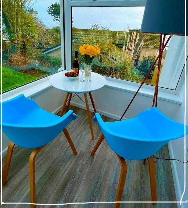 Spacious Home With Panoramic Sea View, Free Parking Ev & Large Garden Mousehole Bagian luar foto
