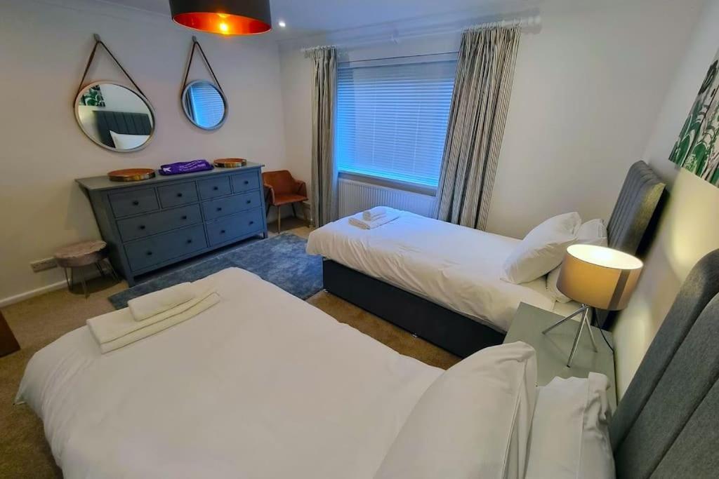 Spacious Home With Panoramic Sea View, Free Parking Ev & Large Garden Mousehole Bagian luar foto